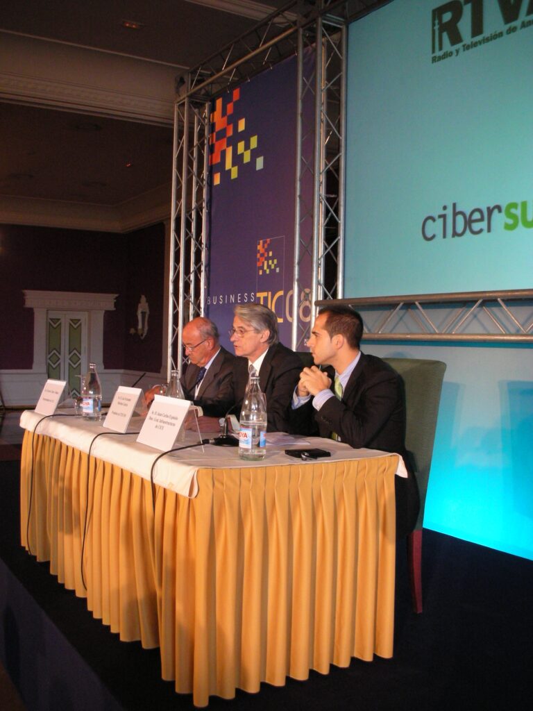 Se presenta el I Foro de negocios Business TIC 08