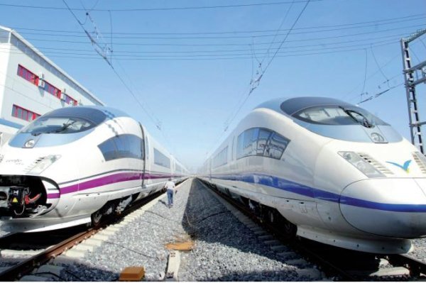 Adif se conecta a la inteligencia de alta velocidad