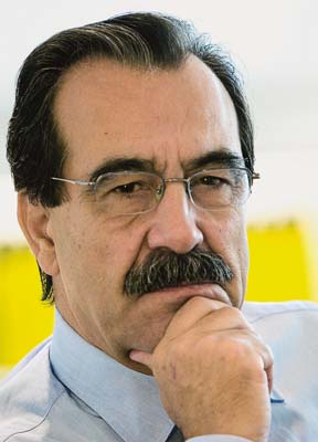 Emilio Ontiveros: “España saldrá de la recesión en dos o tres meses”