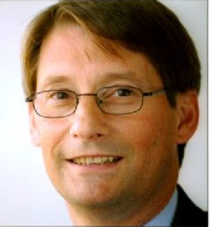 Graham Norton, nuevo Responsable del Control Financiero de Micro Focus