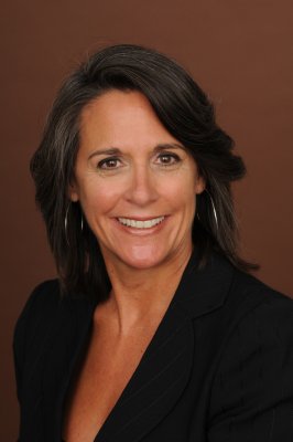 Laurie Cairns entra en Aspect como vicepresidenta senior de marketing