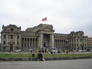 Palacio de Justicia Perú