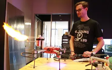 Chaotic Moon presentó en el Festival Interactivo SXSW 2015 de Austin sus últimos prototipos con drones, una tecnología de gran interés para sus clientes en los sectores de la energía y la seguridad