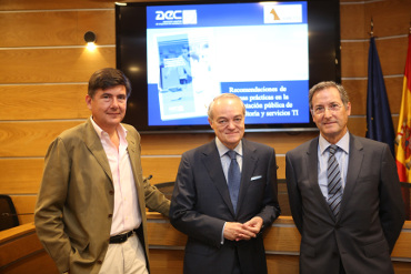 Manuel Pimentel José Manuel de Riva y Vicente Calzado