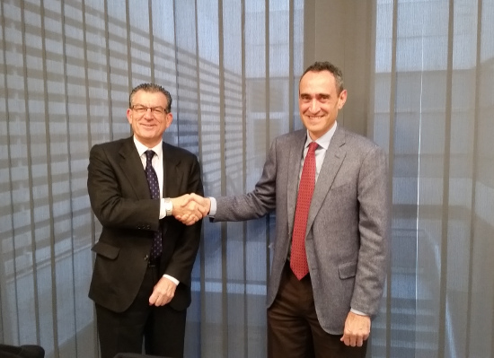 Juan Pablo Rossi y Agustín Alarcón, de pie