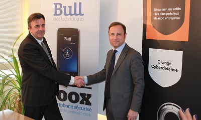 De izquierda a derecha: Michel Van Den Berghe, CEO de Orange ciberdefensa y Pierre Barnabé, COO de BigData y seguridad de Atos