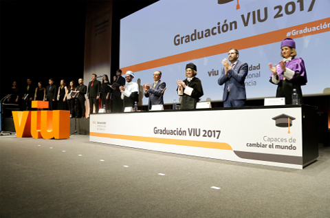 Ayudas para mujeres que estudien tecnología