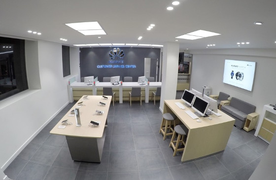 El primer centro de atención al cliente de Huawei en España cumple 1 año.