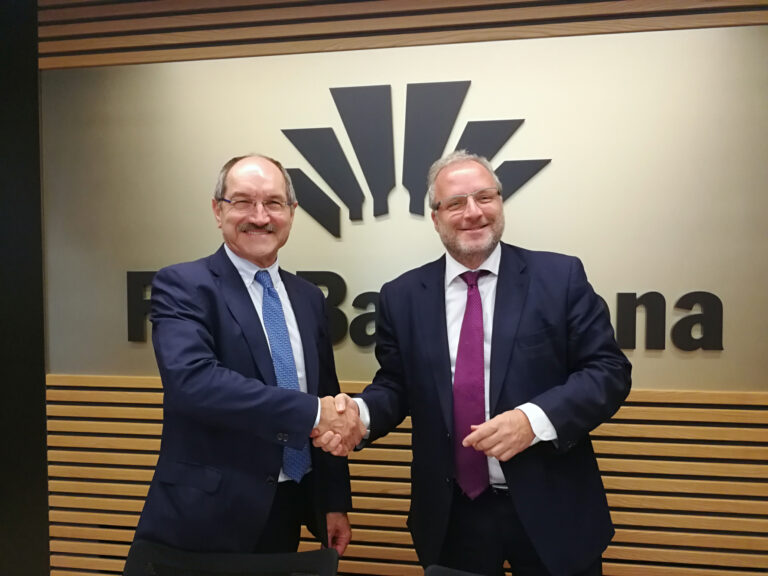 Pedro Mier, presidente de AMETIC, y Constantí Serrallonga, director general de Fira de Barcelona.