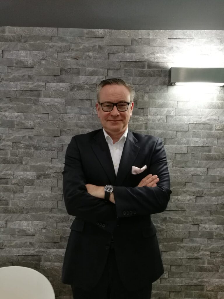 Adrian McDonald, Presidente de Dell EMC en EMEA.