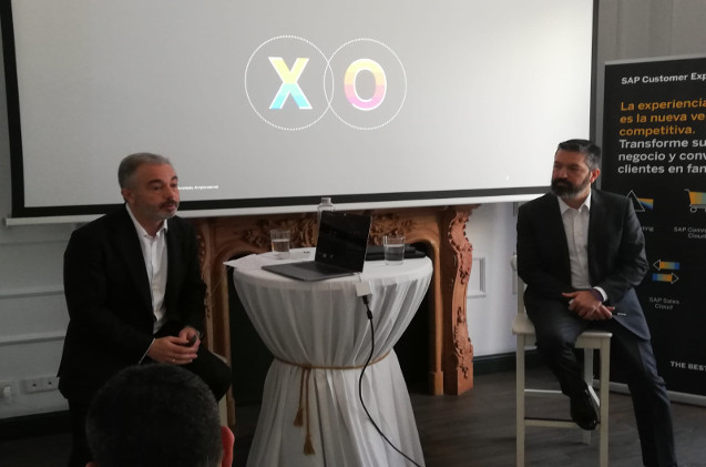 Alfonso Cossío, country manager de SAP Customer Experience, y Jesús Martínez León, gerente de Soluciones Customer Experience en SAP para la región de SEFA.