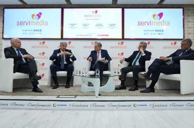 Encuentro Big Four: “Hay una guerra por la supremacía tecnológica”