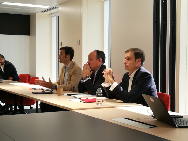 José Ignacio Álvarez, Leopoldo Boado y Francisco Romero, de Oracle España.