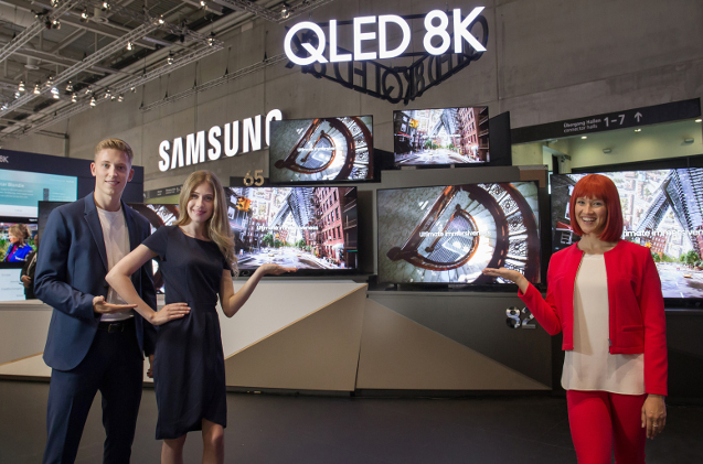 Presentación de monitores 8K de Samsung en el IFA 2019.
