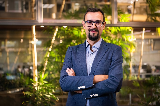 Iván Sánchez, Sanitas.