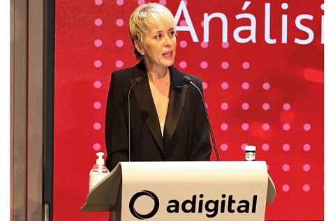 Carme Artigas, Secretaria de Estado de Digitalización e Inteligencia Artificial, en la presentación del informe de Adigital.