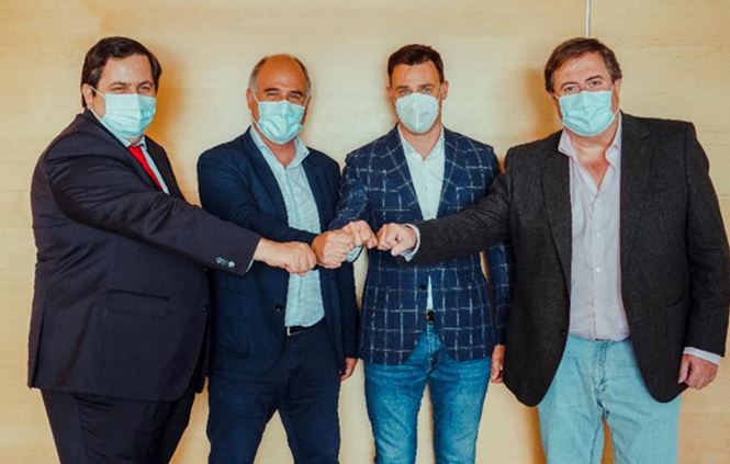 Directivos de Iseco y Verne