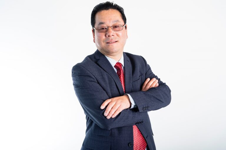 Bob Xie, CSO de Huawei: “Esto es como una carrera y la seguridad va a depender de quién vaya por delante”